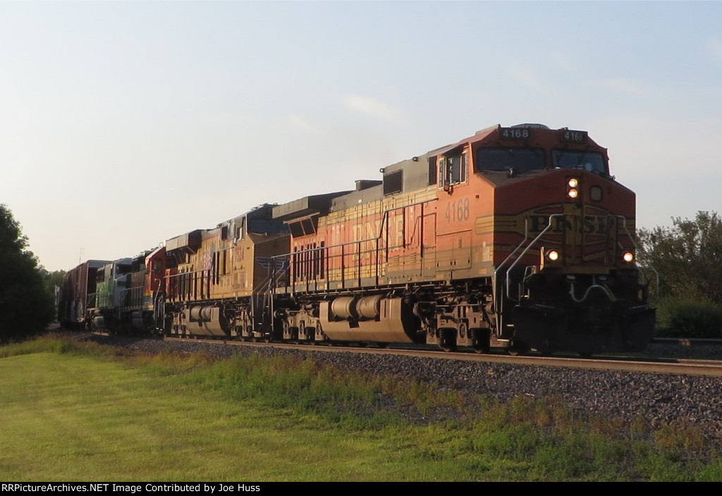 BNSF 4168 West